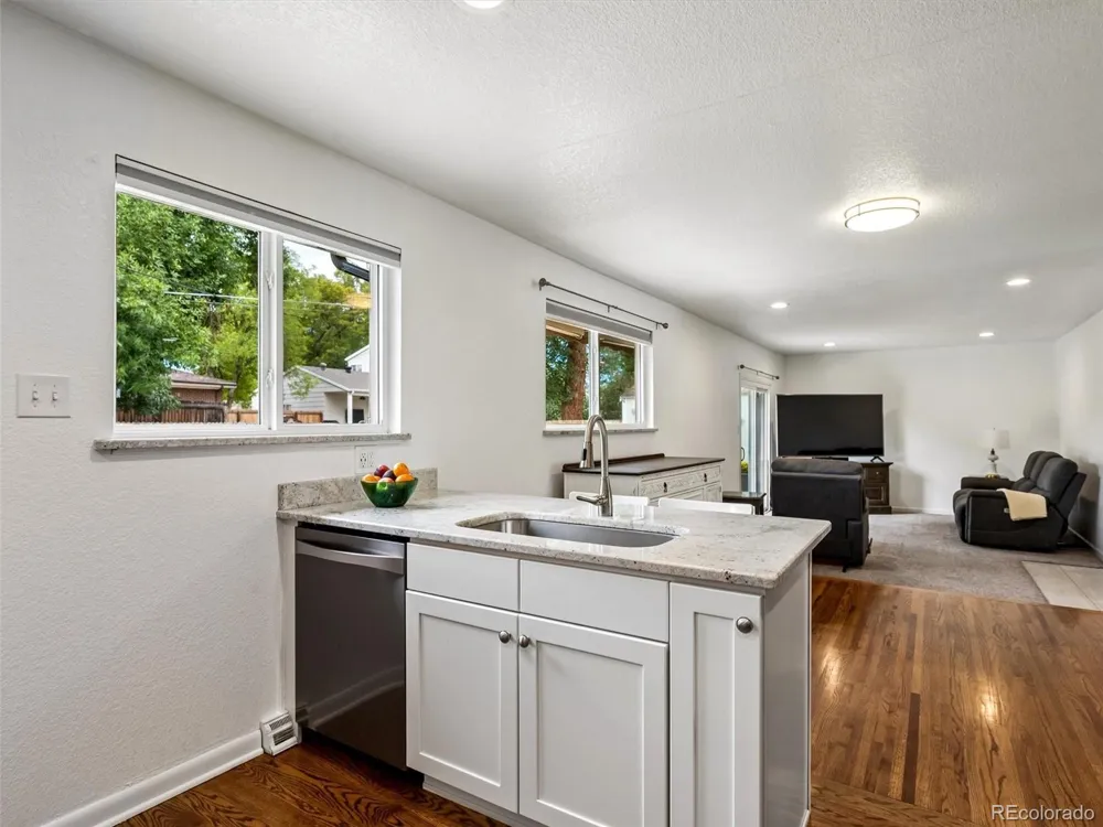 6131 Robb Street Arvada, CO 80004