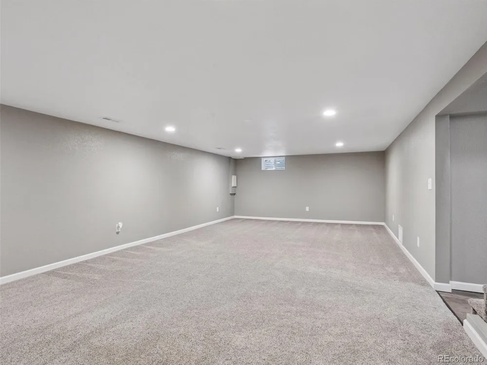 6131 Robb Street Arvada, CO 80004