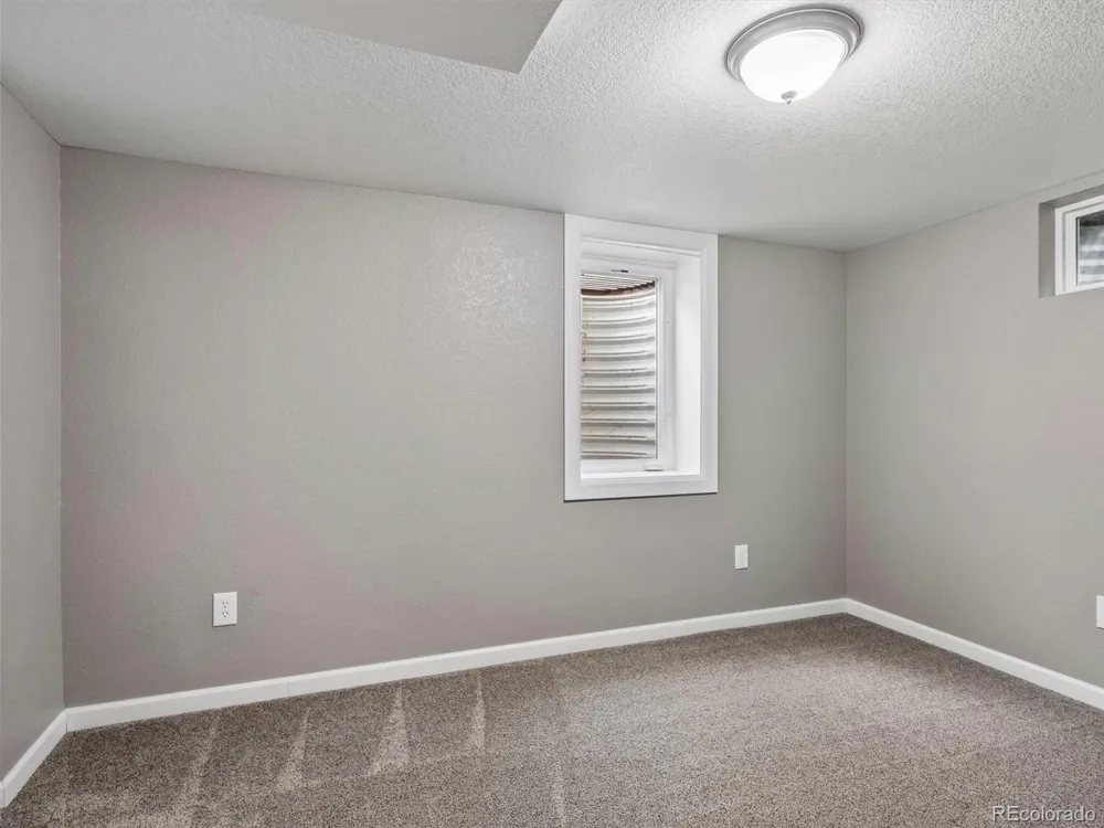 6131 Robb Street Arvada, CO 80004