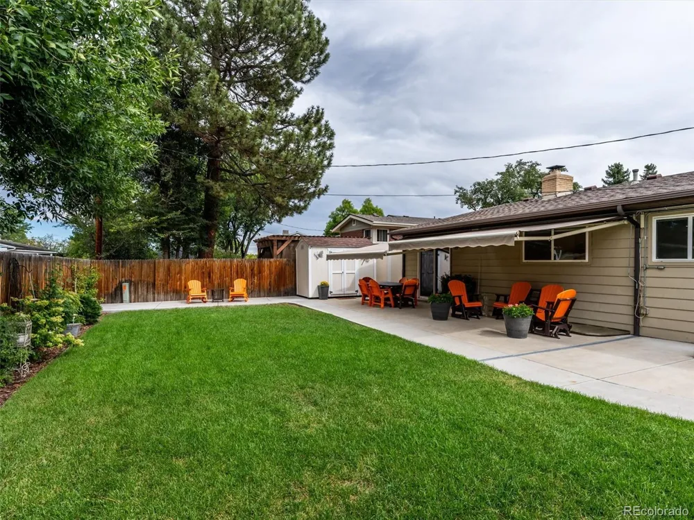 6131 Robb Street Arvada, CO 80004