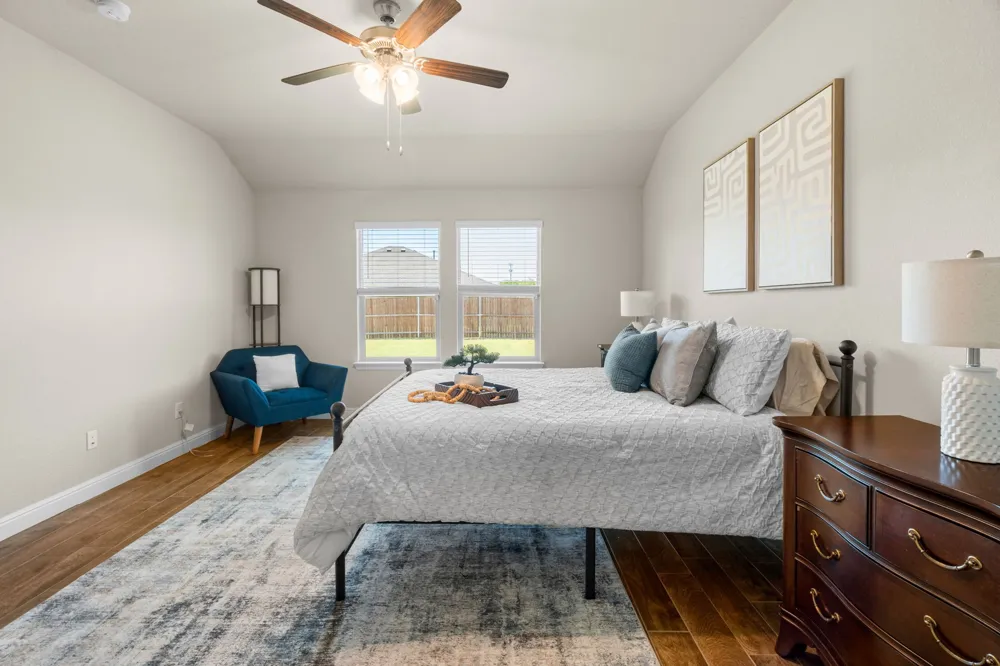 1338 Rolling Meadows Drive Cedar Hill, TX 75104