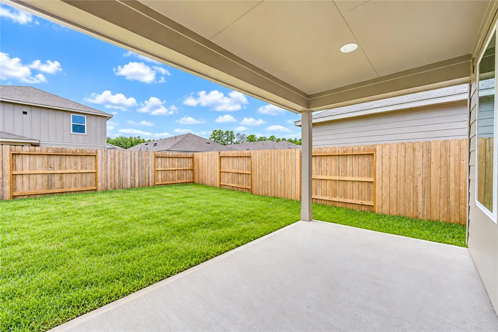 18539 Landing Meadows Lane New Caney, TX 77357