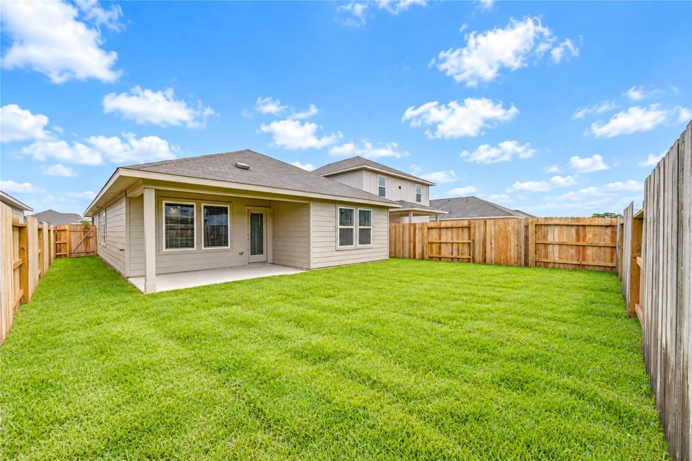 18539 Landing Meadows Lane New Caney, TX 77357