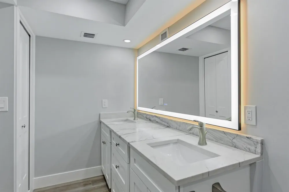 1012 OCEAN BOULEVARD #202 Pompano Beach, FL 33062