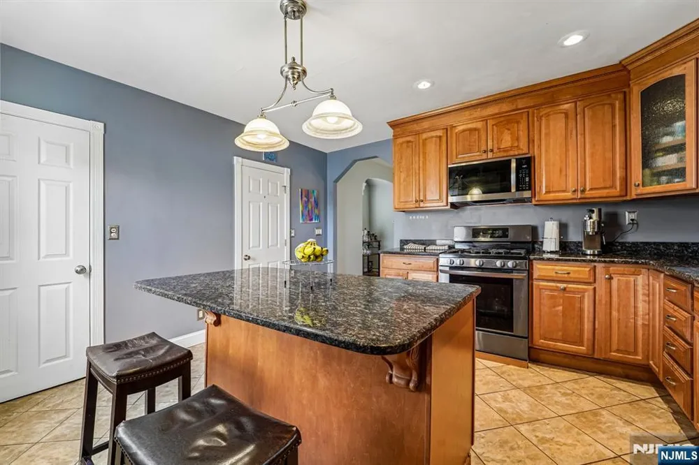 155 3rd Street Bayonne, NJ 07002