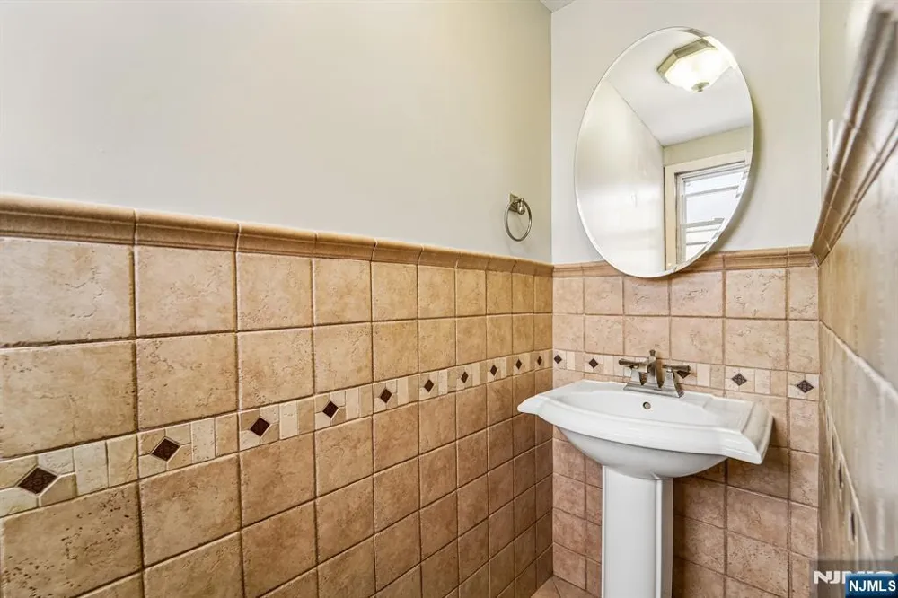 155 3rd Street Bayonne, NJ 07002