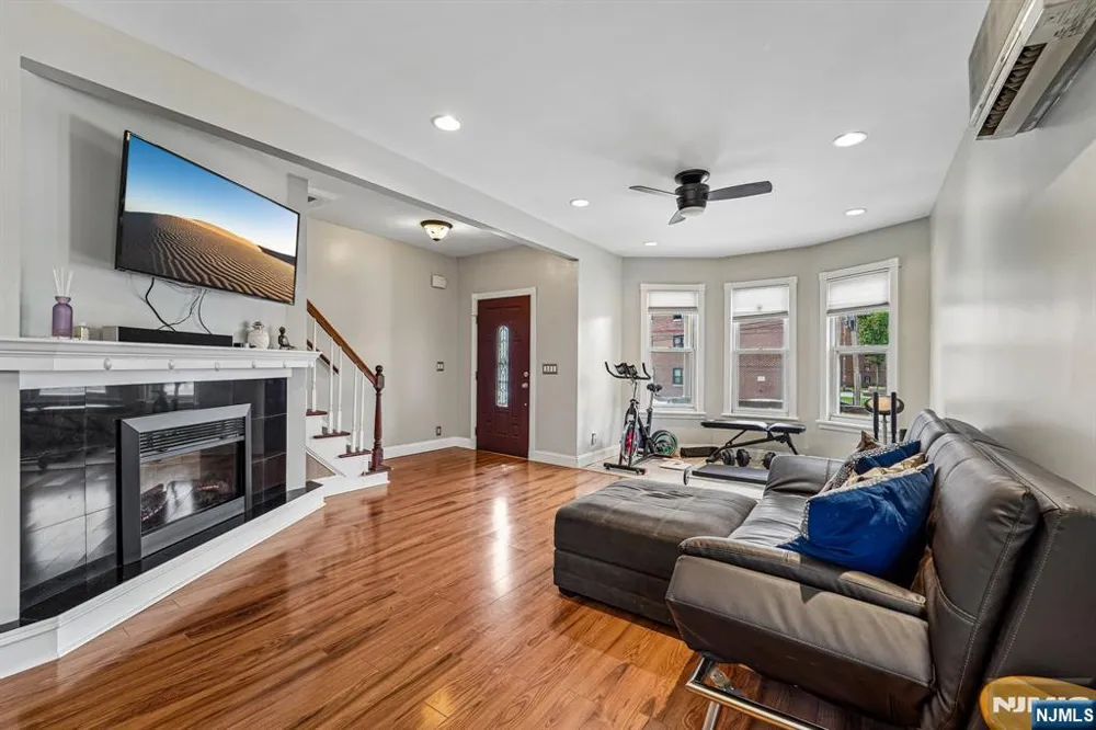 155 3rd Street Bayonne, NJ 07002