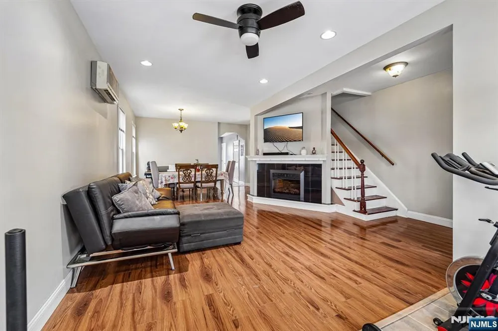 155 3rd Street Bayonne, NJ 07002