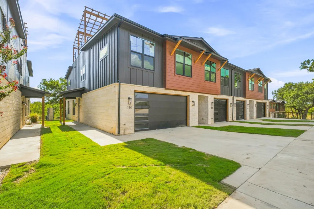120 Clark Lane Stephenville, TX 76401