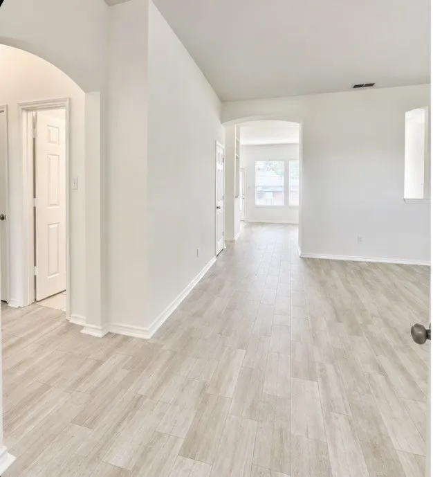 5300 Meadow Court Flint, TX 75762