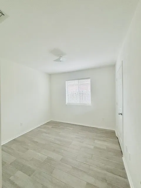 5300 Meadow Court Flint, TX 75762