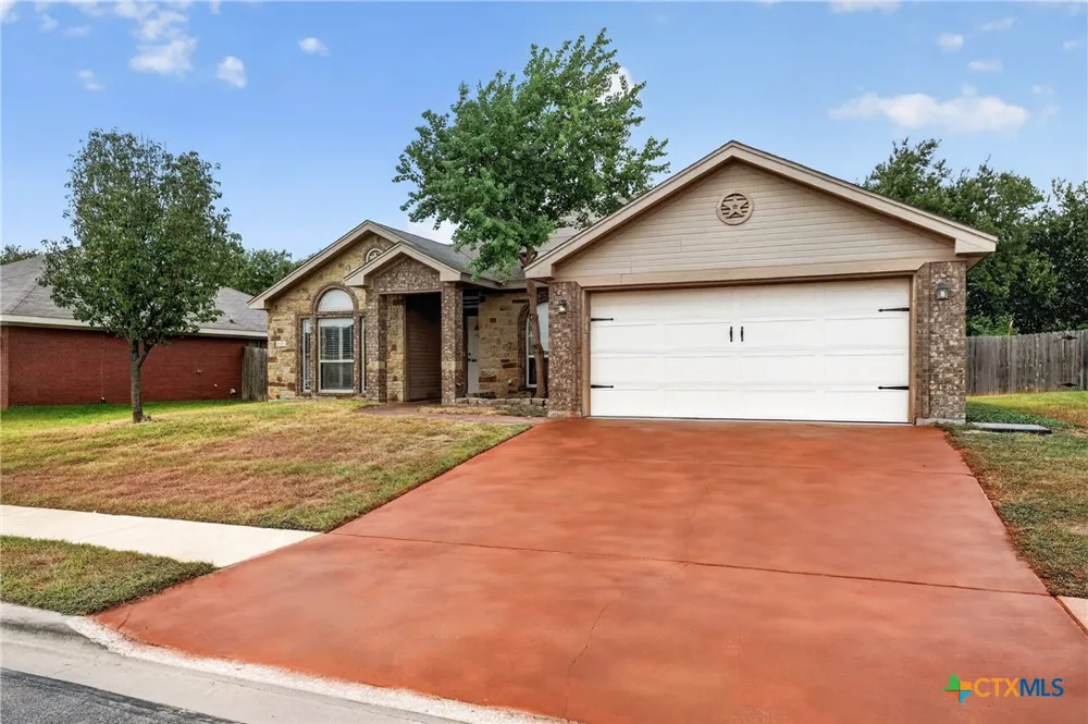 6813 Deorsam Loop Killeen, TX 76542