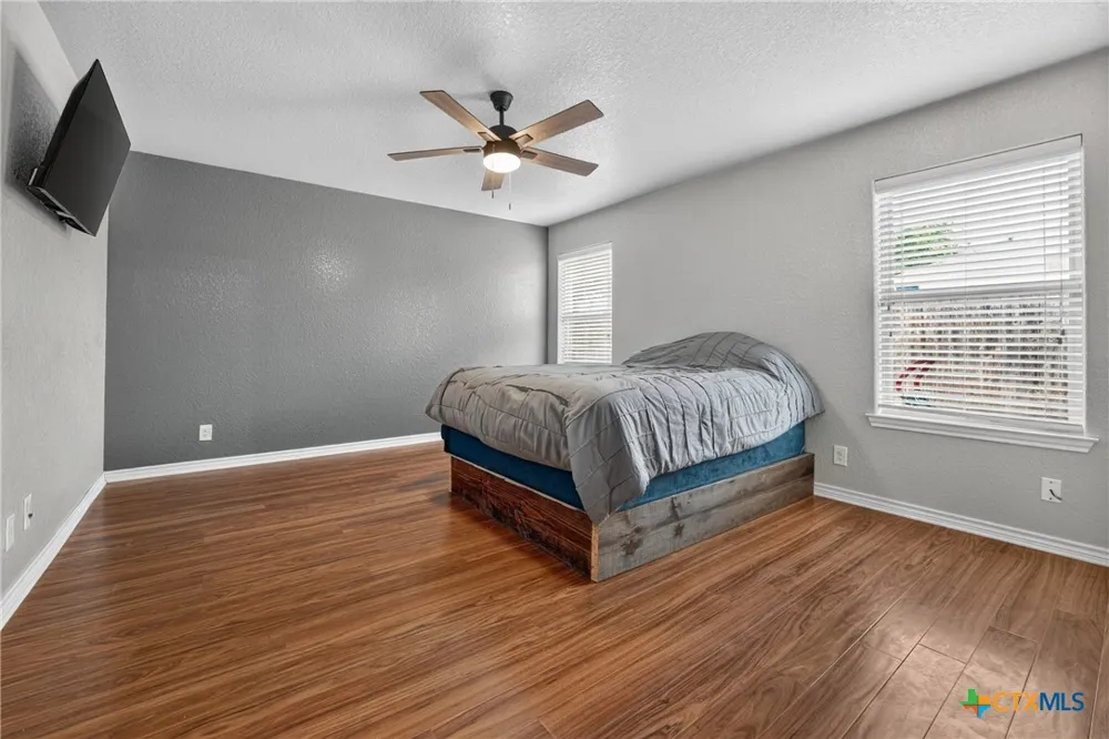 6813 Deorsam Loop Killeen, TX 76542