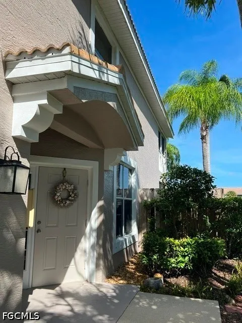 Colonial Country Club Boulevard #801