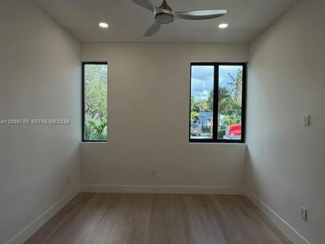 1724 NE 16th Ave Fort Lauderdale, FL 33305