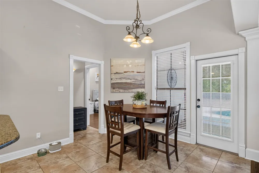 210 Ixworth Avenue Bossier City, LA 71111