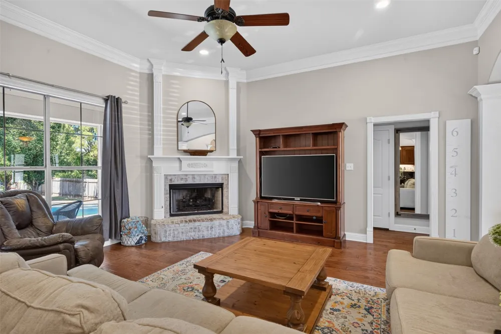 210 Ixworth Avenue Bossier City, LA 71111