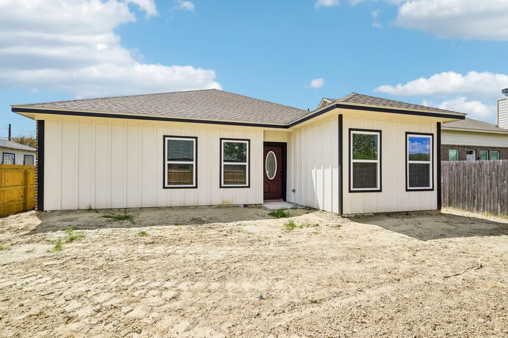 305 Campbell Street Terrell, TX 75160