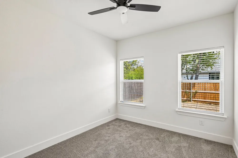 305 Campbell Street Terrell, TX 75160
