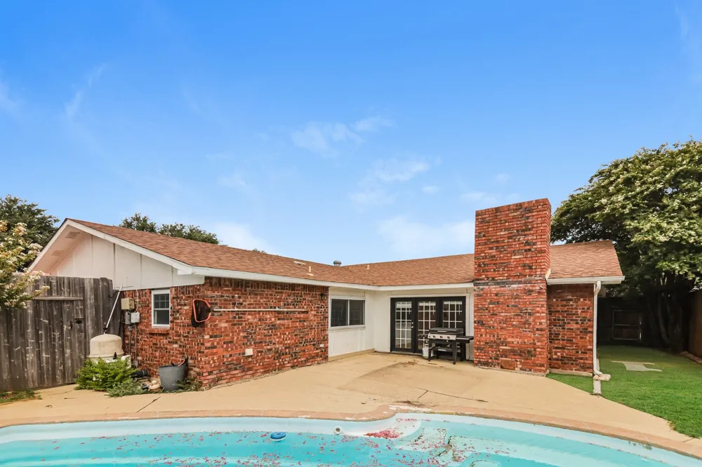 3464 Livingston Lane Carrollton, TX 75007