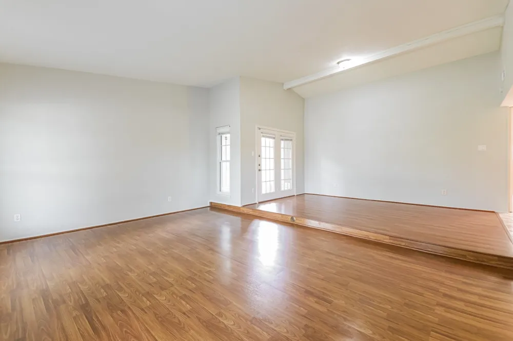 3464 Livingston Lane Carrollton, TX 75007
