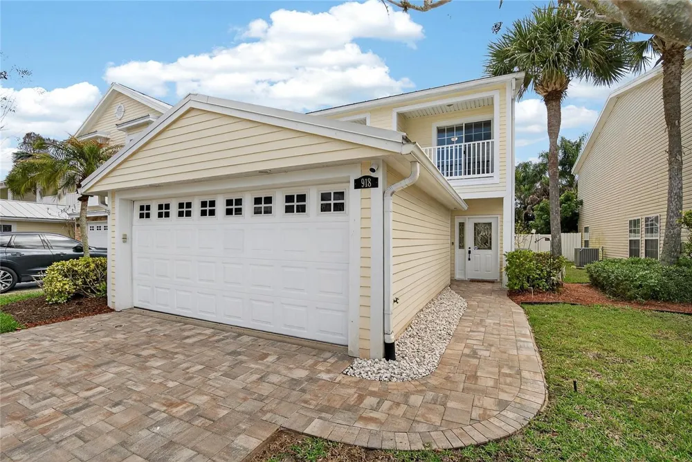 918 WOODBRIDGE COURT Safety Harbor, FL 34695