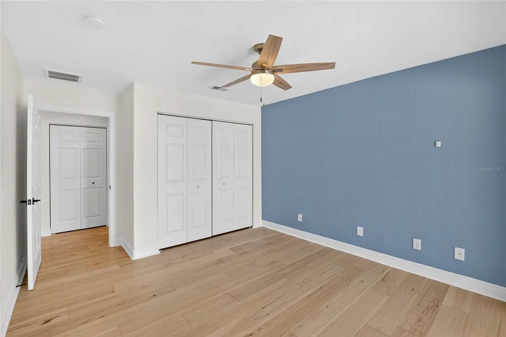 918 WOODBRIDGE COURT Safety Harbor, FL 34695