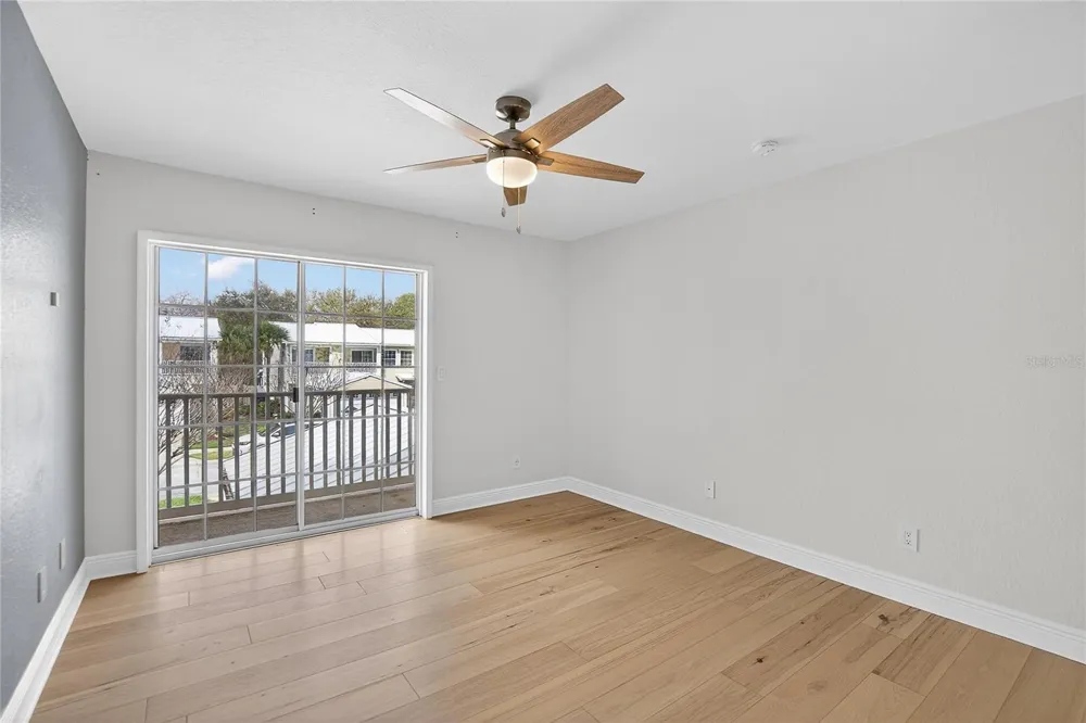 918 WOODBRIDGE COURT Safety Harbor, FL 34695