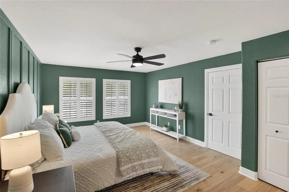918 WOODBRIDGE COURT Safety Harbor, FL 34695