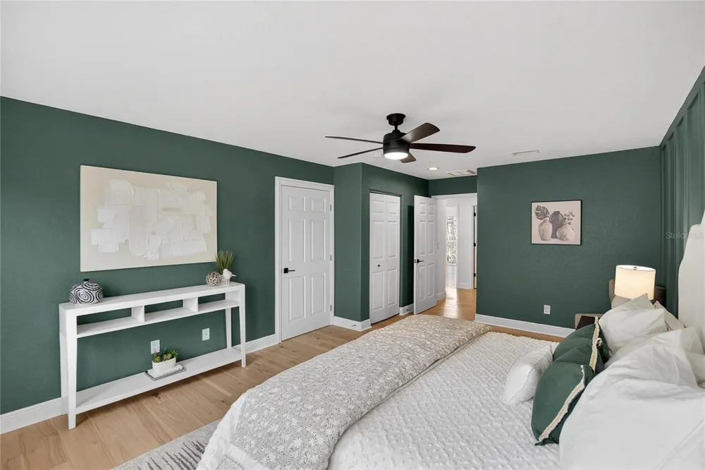918 WOODBRIDGE COURT Safety Harbor, FL 34695