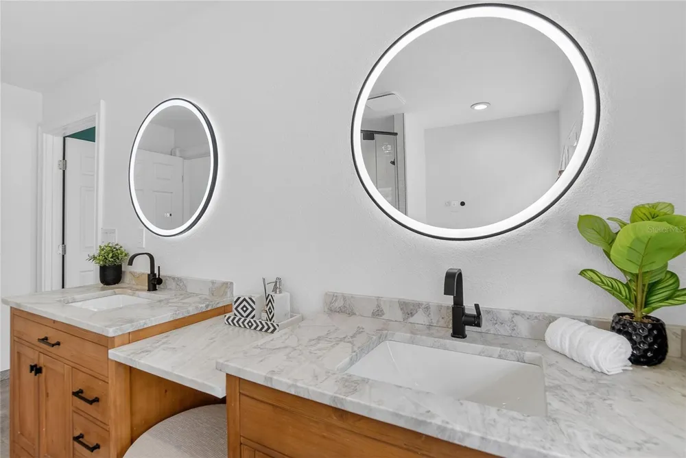 918 WOODBRIDGE COURT Safety Harbor, FL 34695