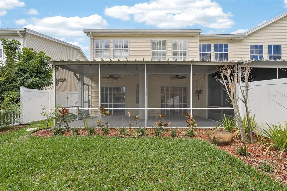 918 WOODBRIDGE COURT Safety Harbor, FL 34695