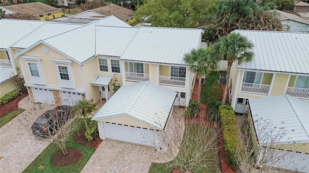 918 WOODBRIDGE COURT Safety Harbor, FL 34695
