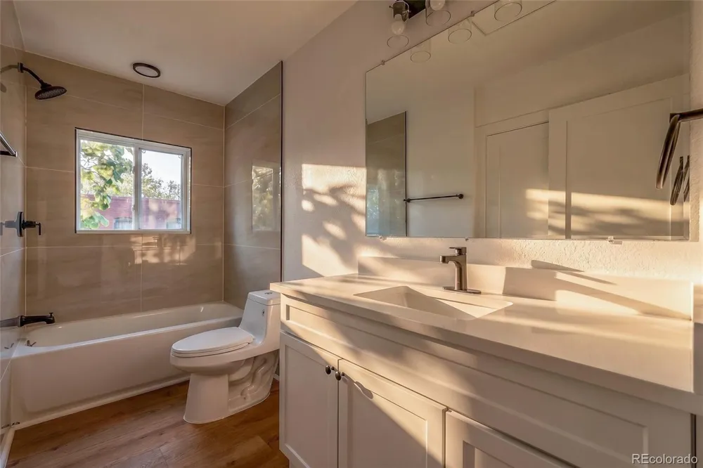 3217 Clayton Street Denver, CO 80205