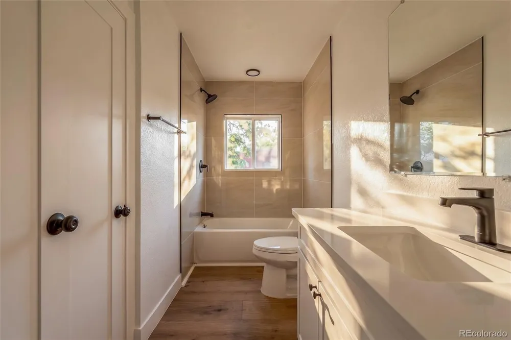 3217 Clayton Street Denver, CO 80205