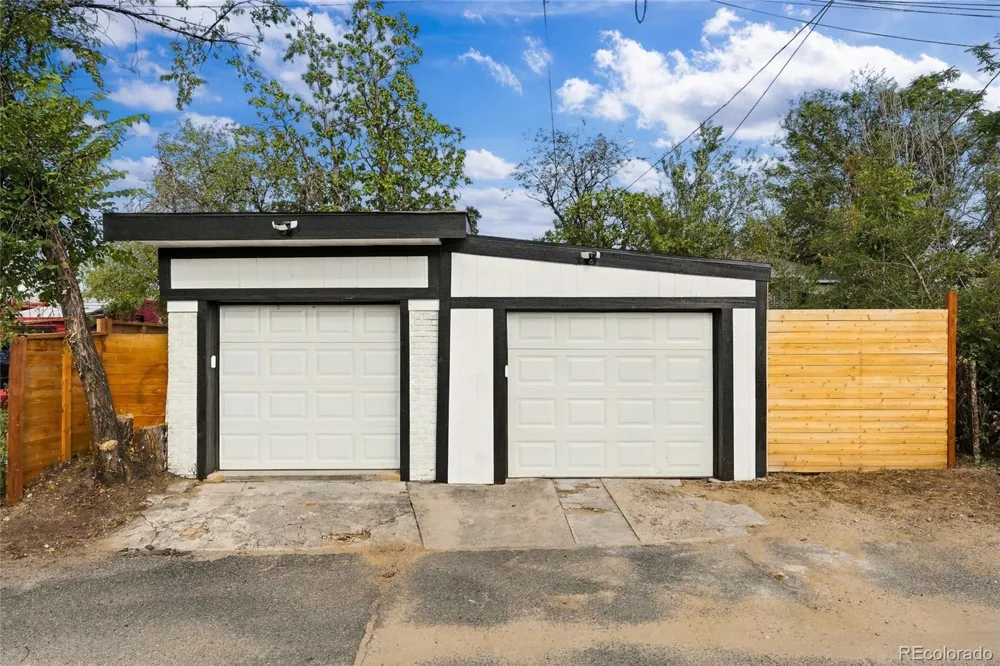 3217 Clayton Street Denver, CO 80205