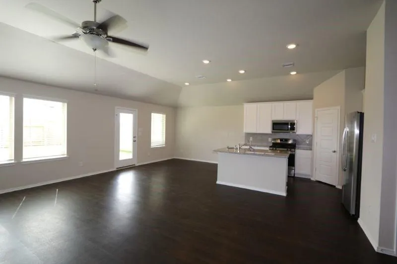 2508 Clydesdale Lane Alvin, TX 77511