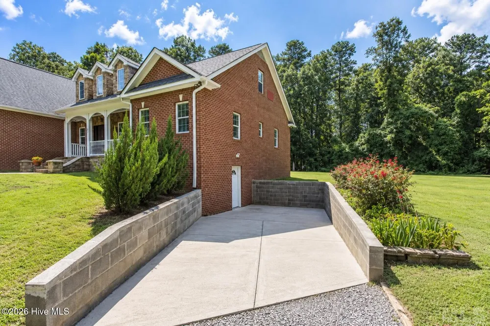 67 Hoyle Lane Henderson, NC 27537