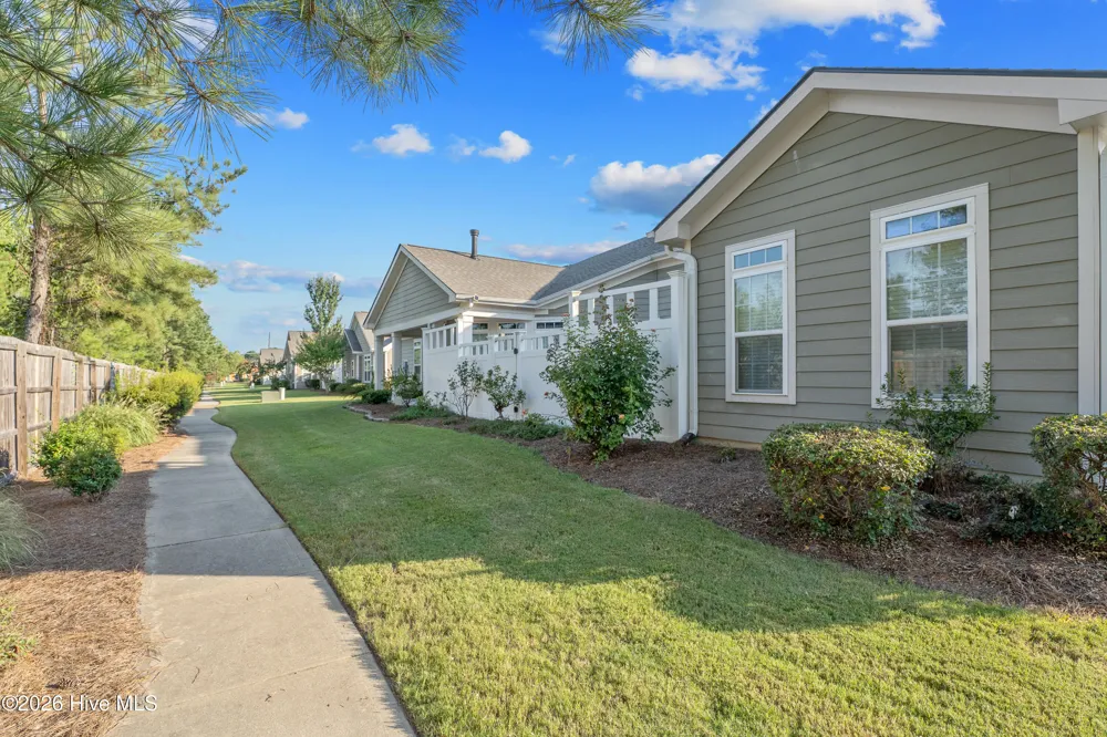 170 Nandina Court Fayetteville, NC 28311
