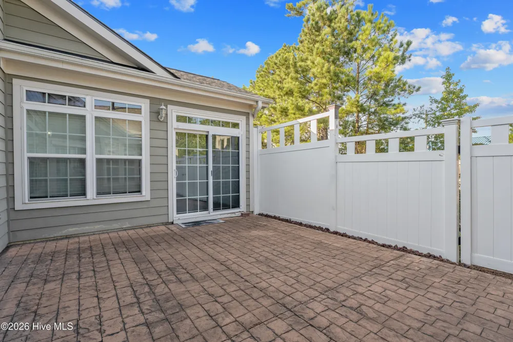 170 Nandina Court Fayetteville, NC 28311