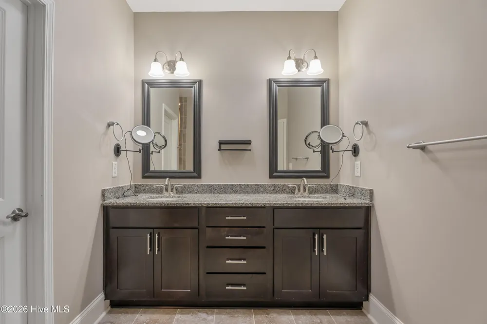 170 Nandina Court Fayetteville, NC 28311