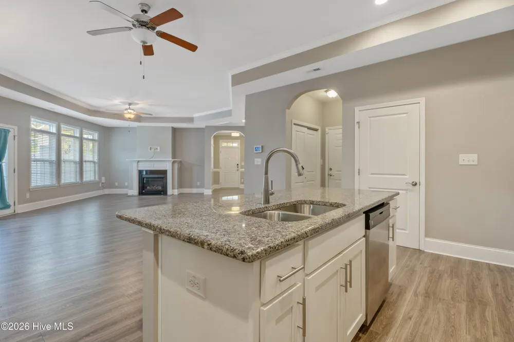 170 Nandina Court Fayetteville, NC 28311