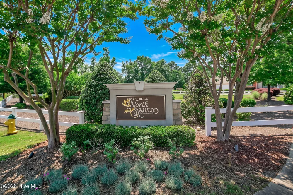 170 Nandina Court Fayetteville, NC 28311