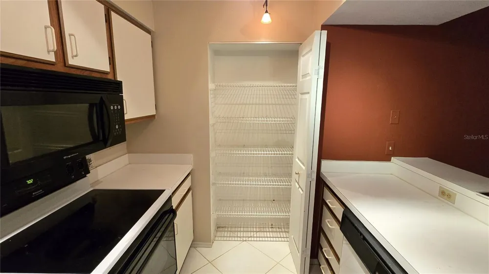 2400 FEATHER SOUND DRIVE #328 Clearwater, FL 33762