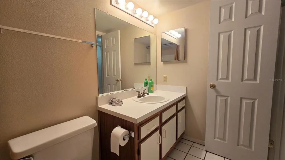 2400 FEATHER SOUND DRIVE #328 Clearwater, FL 33762