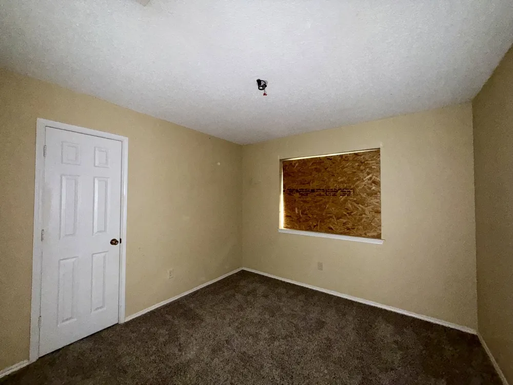 326 King Arthur Drive Weatherford, TX 76086
