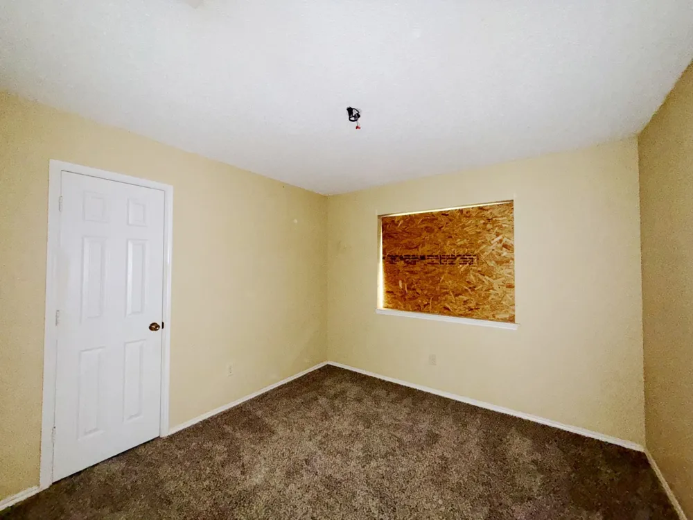 326 King Arthur Drive Weatherford, TX 76086