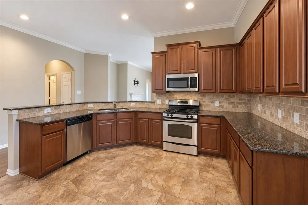 42 Black Swan Court Magnolia, TX 77354