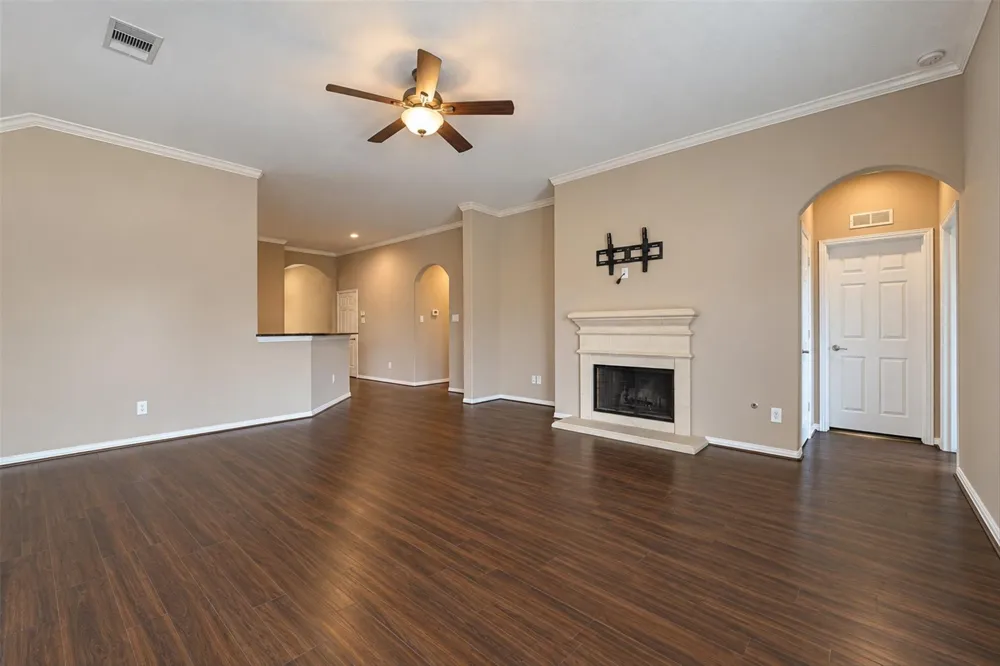 42 Black Swan Court Magnolia, TX 77354