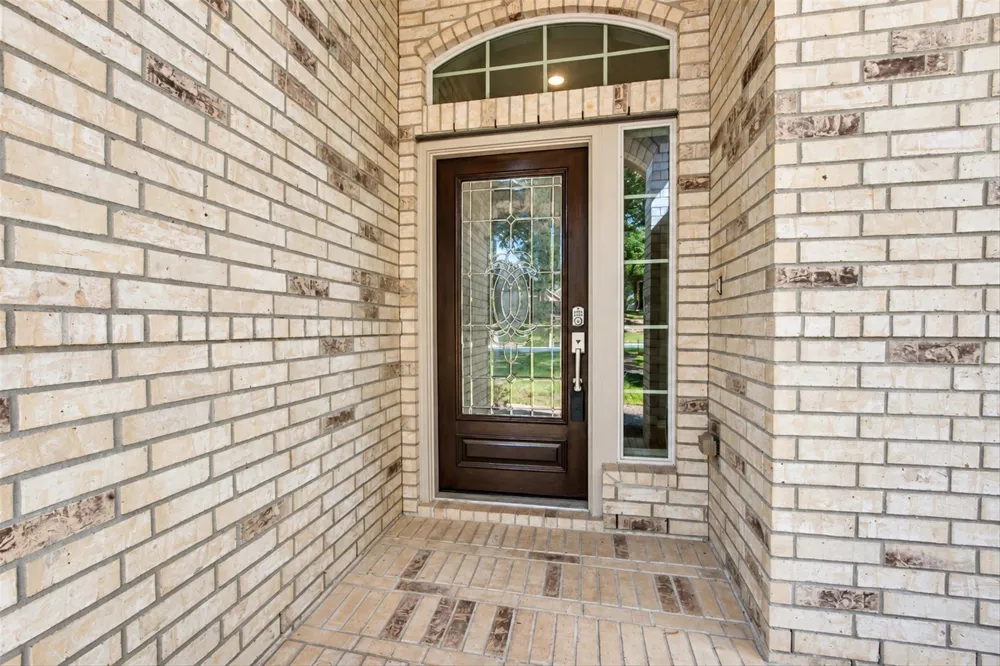 42 Black Swan Court Magnolia, TX 77354